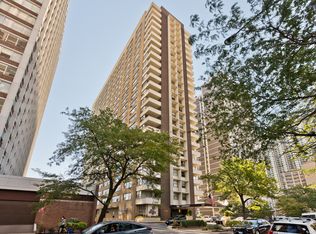 6157 N Sheridan Rd APT 6B, Chicago, IL 60660