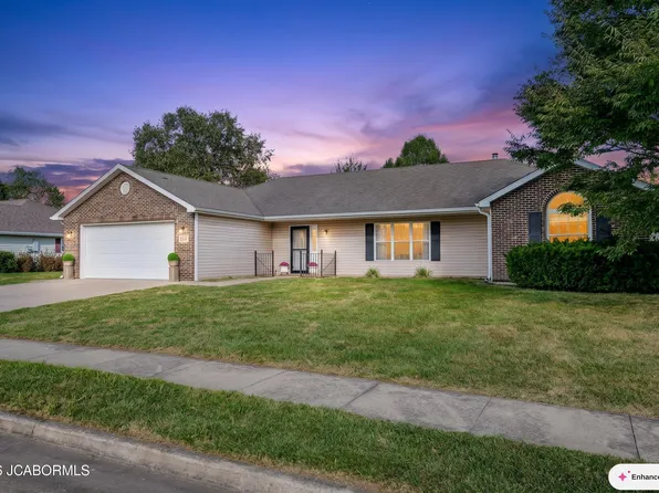 3206 Palmer Ct, Fulton, MO 65251