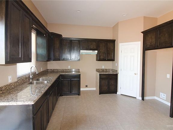 2nd image of 3310 Gabbie Ln