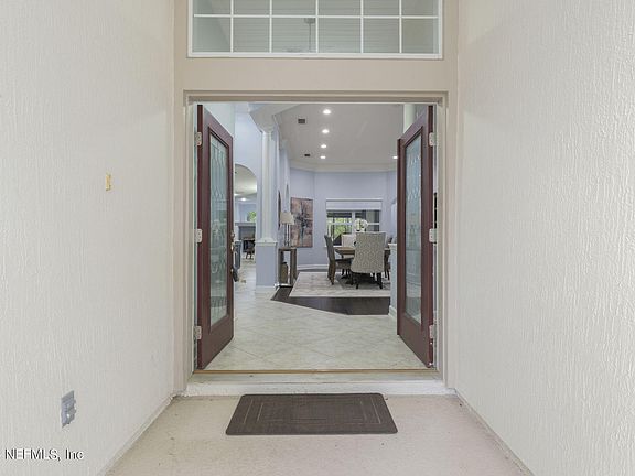 4th image of 840 CHANTERELLE Way