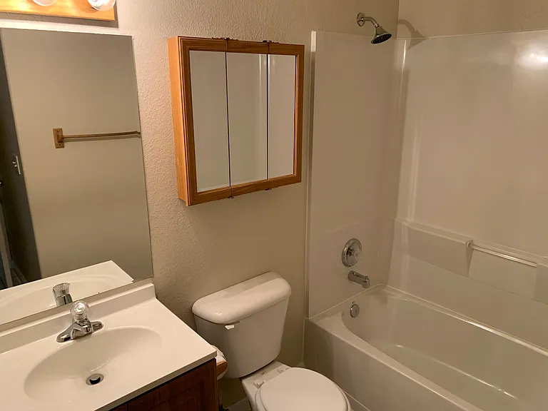 340 W Spaulding Ave S — Photo 11
