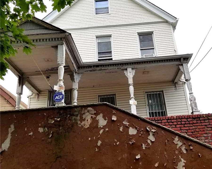 1st image of 39-38 56th St