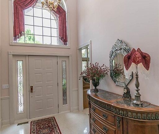 3rd image of 16114 Heatherwood Ct