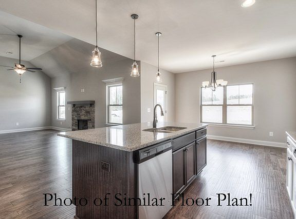 4th image of 5528 Stonefield Dr
