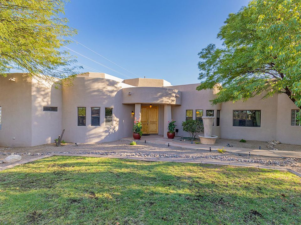 1st image of 1401 W Calle De La Plz