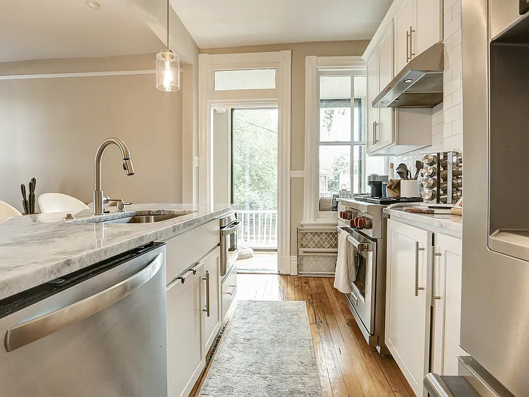 302 N Stafford Ave #B — Photo 7