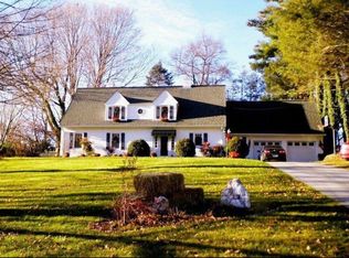 305 Memorial Ave, Bluefield, WV