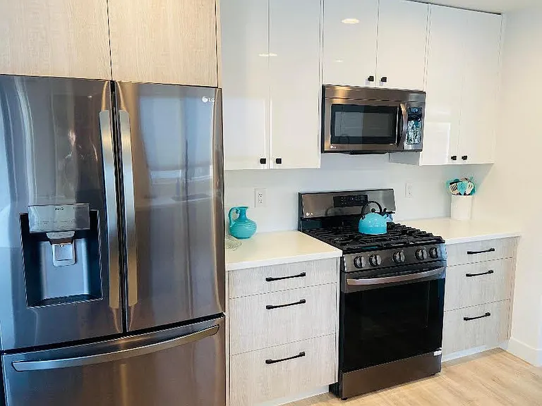 Loma Verde Dr — Photo 14