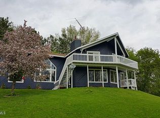56963 County Road 1, Mazeppa, MN 55956
