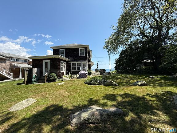 4th image of 132 East Shore Avenue