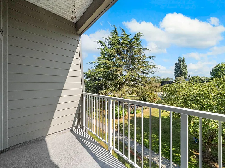 3451 Springfield Dr #312 — Photo 9