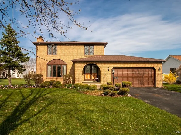 3045 Baseline Rd, Grand Island, NY 14072