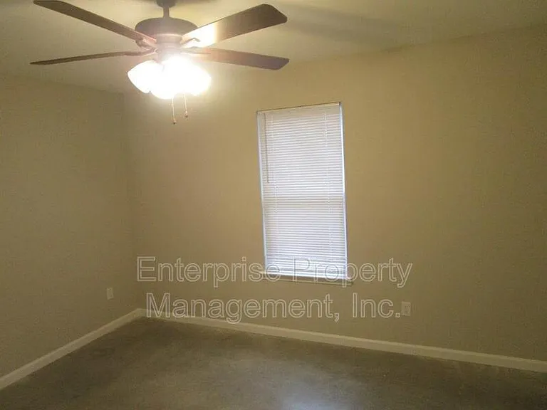 3490 Ardmore St — Photo 21