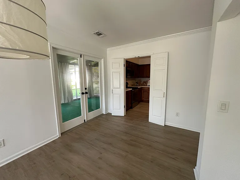 4595 Village Oaks Cir — Photo 11