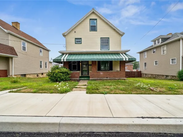 234 S 4th St, Youngwood, PA 15697
