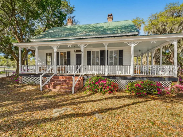 10 Broad River Blvd, Beaufort, SC 29906