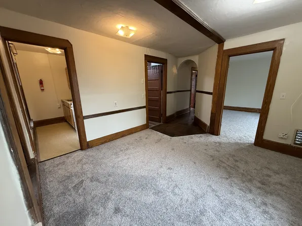 517 S Aurora St Unit 2, Ithaca, NY 14850
