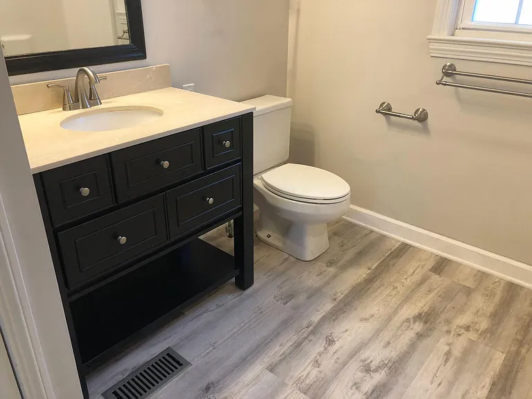 161 Elm St — Photo 30