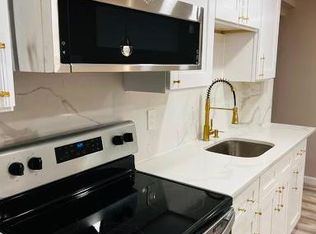 173 High St APT 1, Perth Amboy, NJ 08861