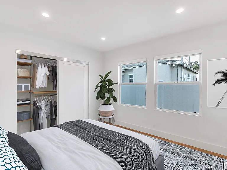 1022 Pacific St — Photo 7