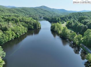 1762 Ripshin Mountain Rd, Roan Mountain, TN 37687