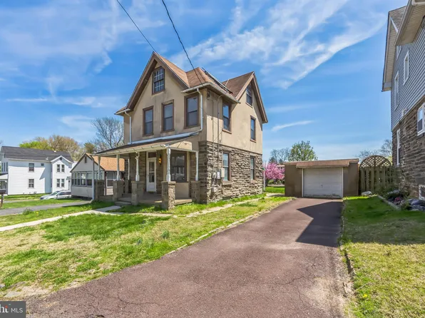 818 E Abington Ave, Glenside, PA 19038