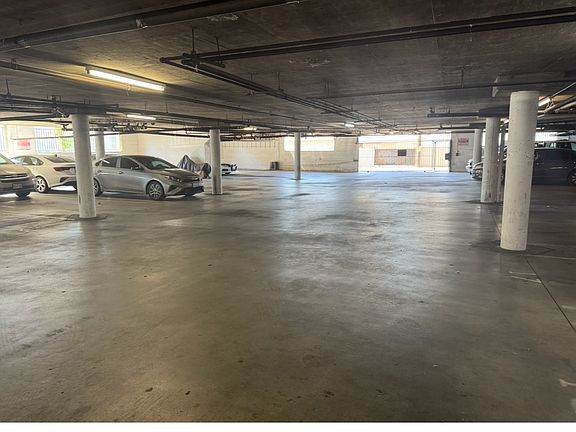 3rd image of 15126 Roscoe Blvd #206