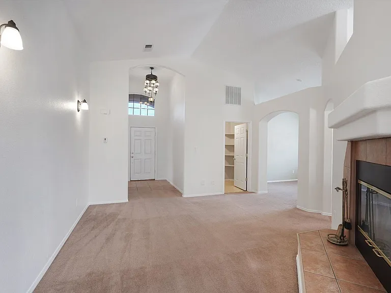 8620 Casa Verde Ave NW — Photo 16
