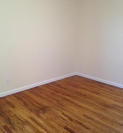 4th image of 101 Highland Ave