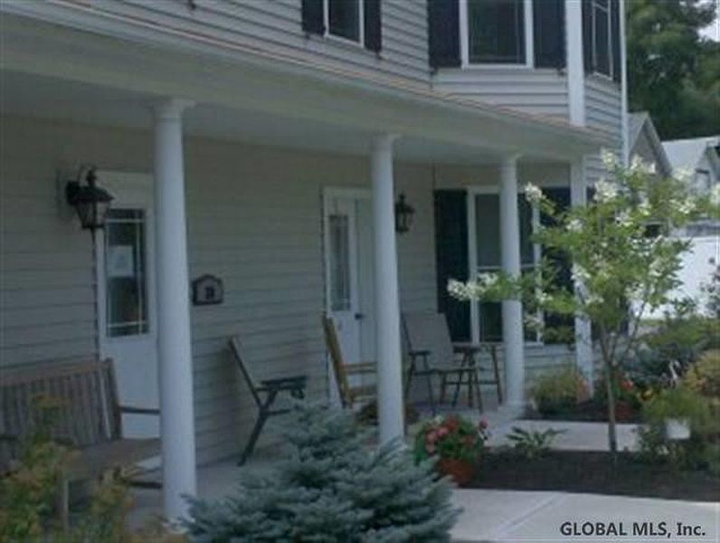 2nd image of 80C MAPLE Avenue