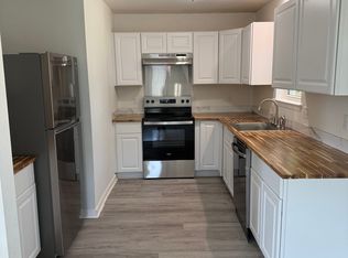 1427 Stanford Rd, Gulf Breeze, FL 32563