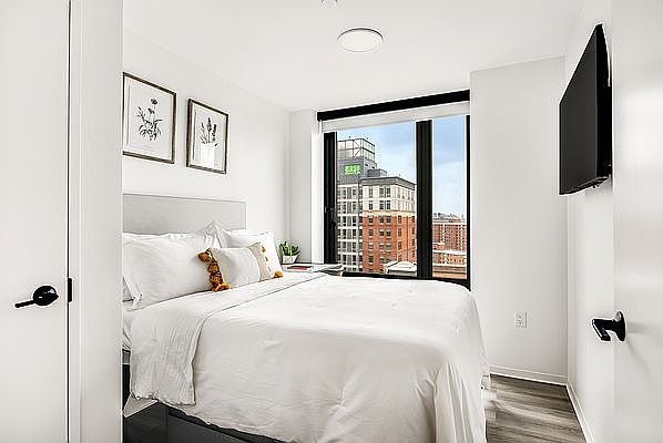 1st image of 415 W 120th St #13B