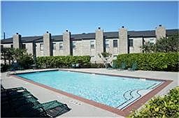 4th image of 2810 Holly Hall St #2810