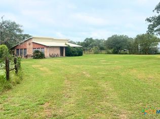 662 Davidson Rd, Victoria, TX 77905