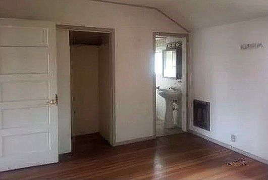 Private bathroom in master