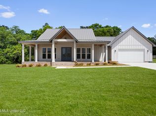 4181 Longleaf Pl, Saucier, MS 39574