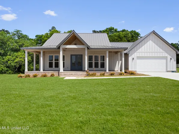 4181 Longleaf Pl, Saucier, MS 39574