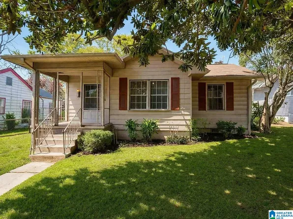 103 Pine St, Bessemer, AL 35023