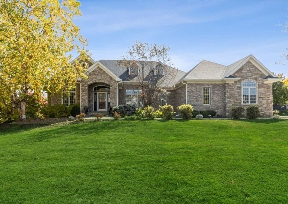 1st image of 8508 NW Newgate Dr