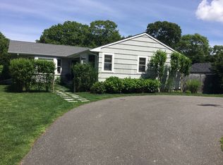 11 Valorie Rd, Southampton, NY 11968