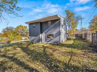 2946 Marshall St, Rockford, IL 61109