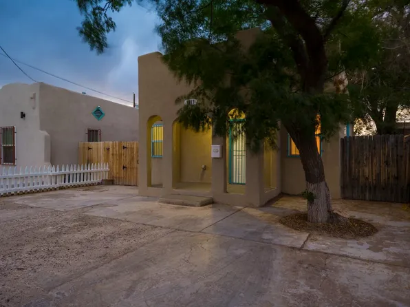 1017 12th St NW, Albuquerque, NM 87104