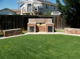 1833 Cork Oak Ln, Manteca, CA 95336