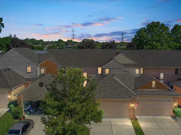4623 Royal Cove Dr, Utica, MI 48316