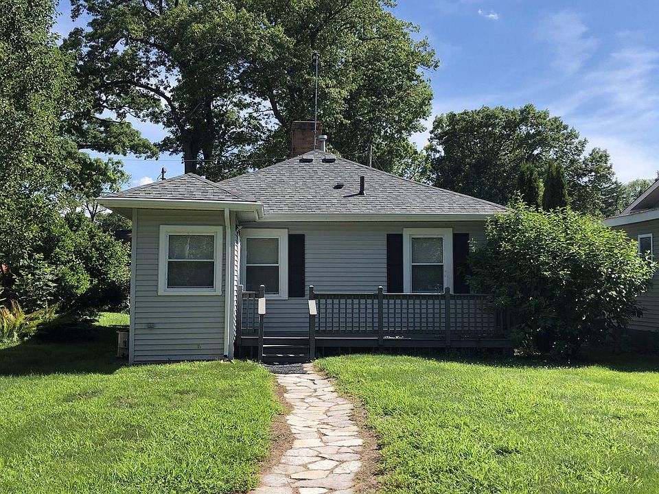 1st image of 42698 N Woodbine Ave