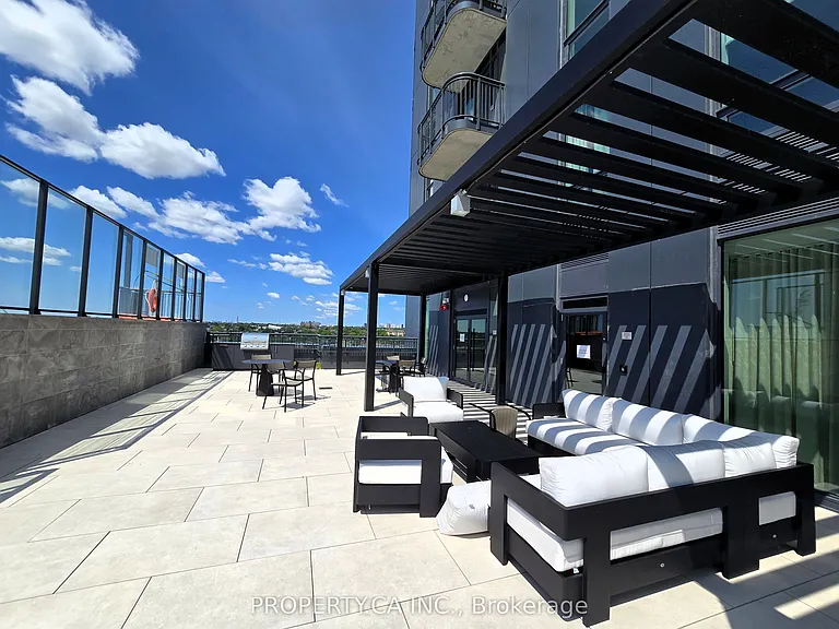1185 Dupont St #316 — Photo 14