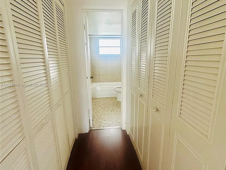 1610 Lenox Ave #412 — Photo 13