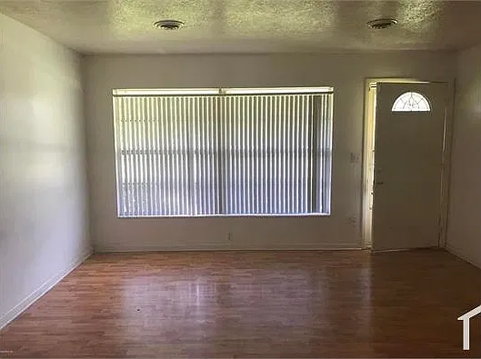 3 bed, 1462 sqft, $1,650 — Photo 1