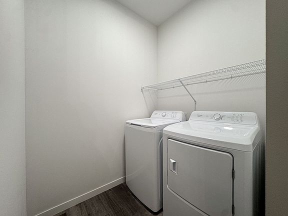 5th image of 766 Meridian St #1