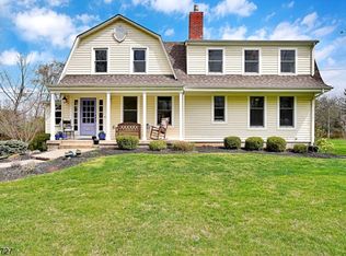 308 Mountain Rd, Lebanon, NJ 08833